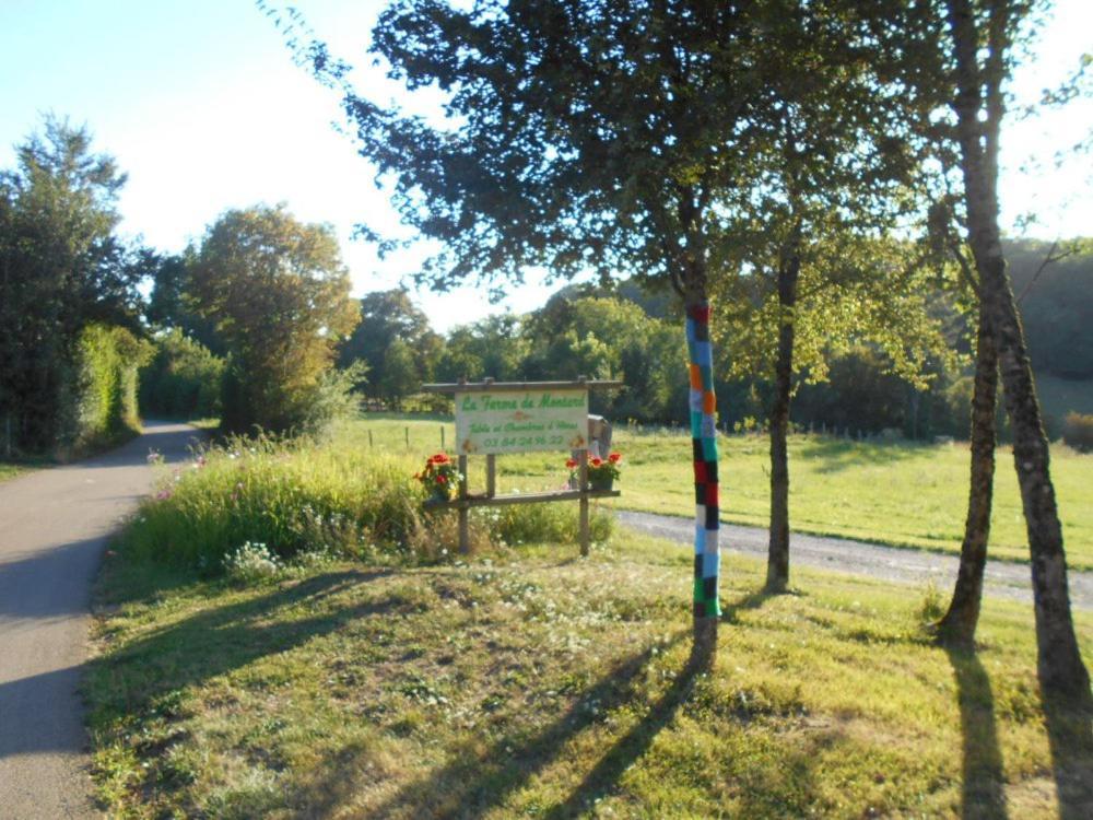 La Ferme De Montard Bed & Breakfast Montmorot Exterior photo